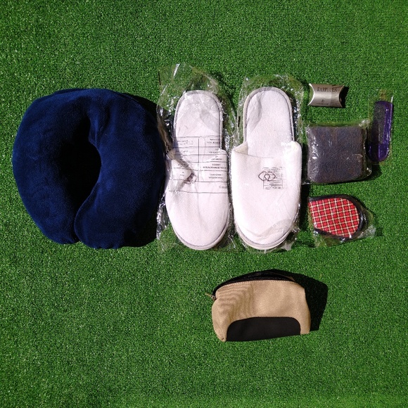 Airplane Neck Pillow+Slippers+Eyemask+Ear Plug+Socks+Comb Travel Convenience Set - Picture 2 of 2